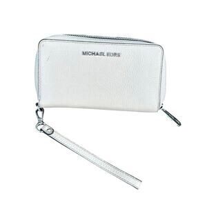 Michael‎ Kors Jet Set Large Flat Multifunction Pebbled Leather Wristlet Wallet